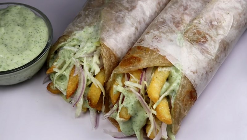 طرز تهیه ساندویچ سیب زمینی سرخ کرده